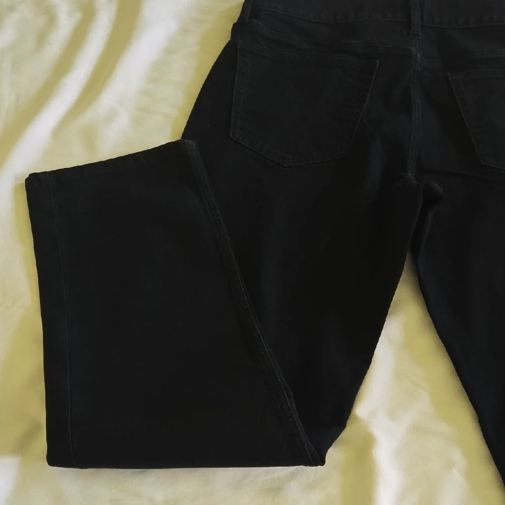 Men's Black Straight-Leg Jeans - Classic Everyday Style